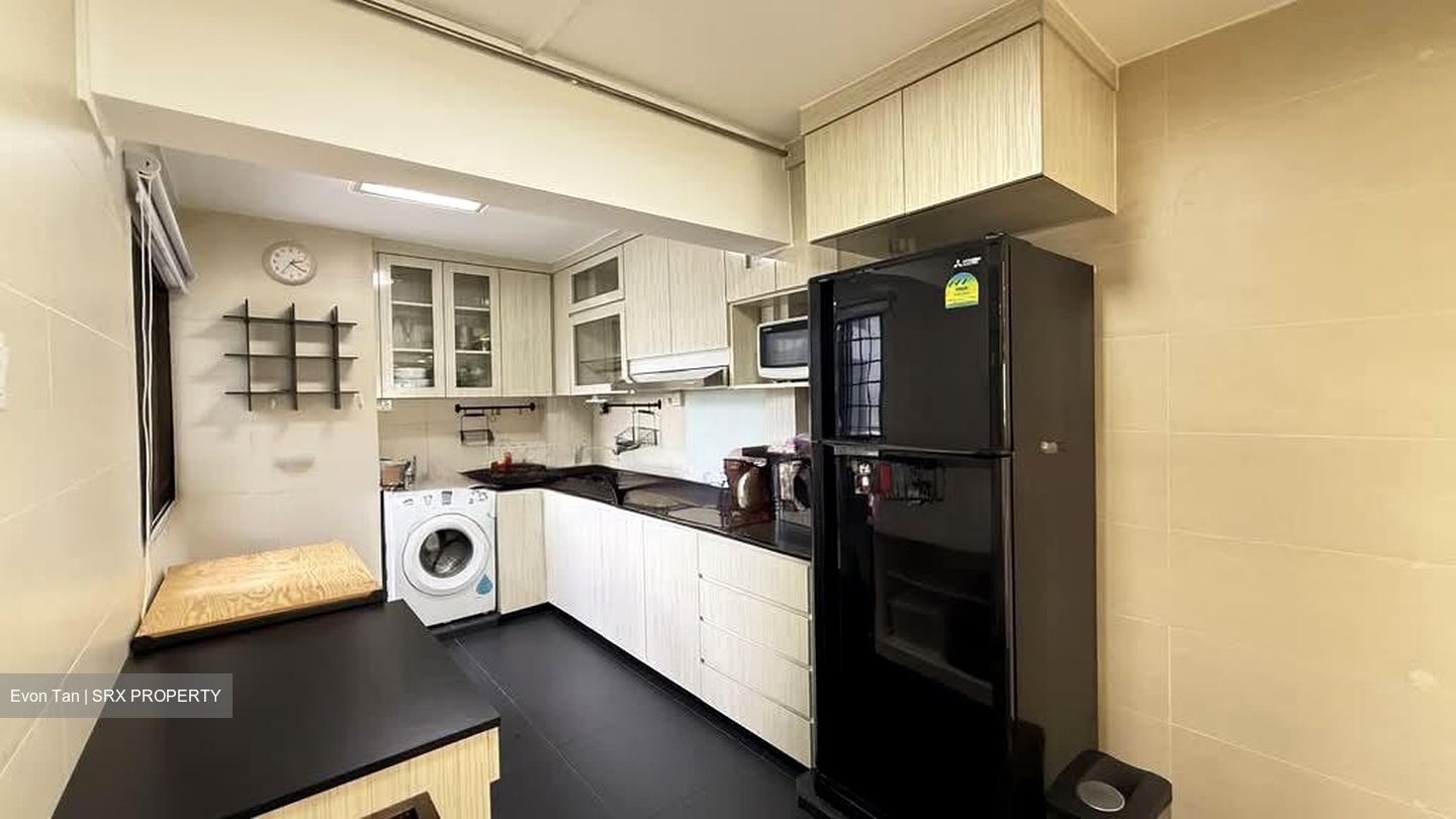Blk 710 Ang Mo Kio Avenue 8 (Ang Mo Kio), HDB 5 Rooms #529320891
